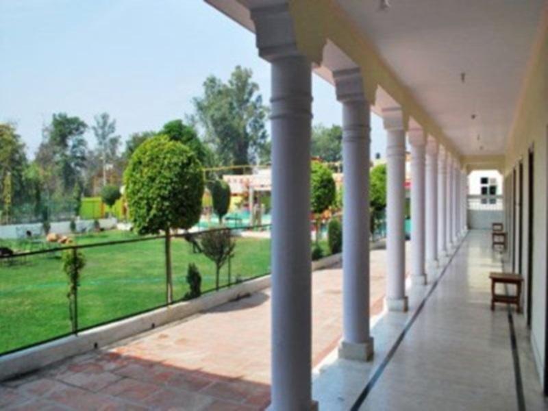 Regenta Resort Shyam Bharatpur Eksteriør bilde